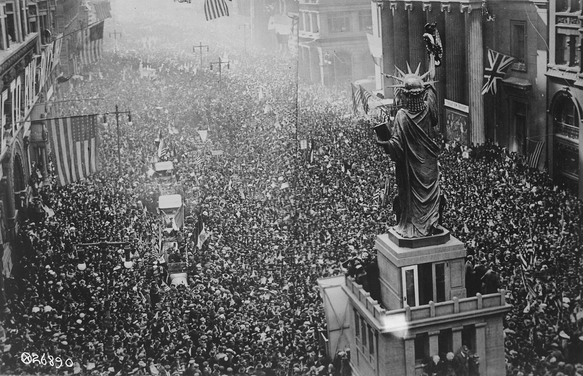 Armistice Day celebration Philadelphia 1918